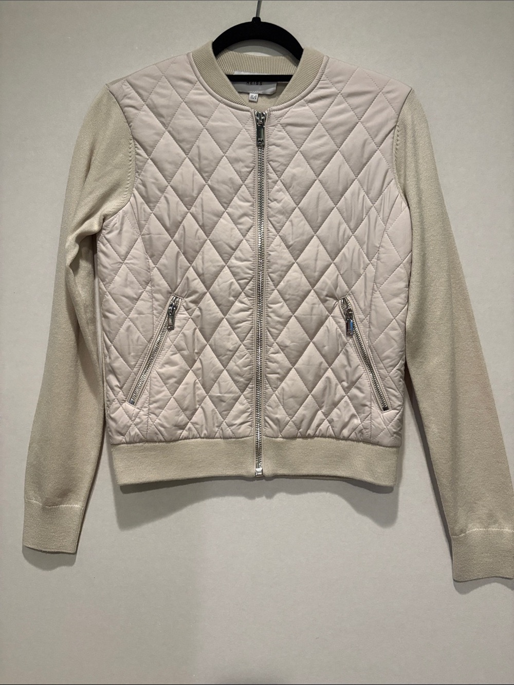Reiss - Women's Ayla Hybrid Quilted Jumper, Jacket, Coat. Cream Size US 4.